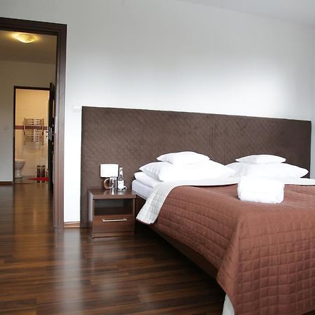 Noclegi Prestige Nowy Sącz Buitenkant foto