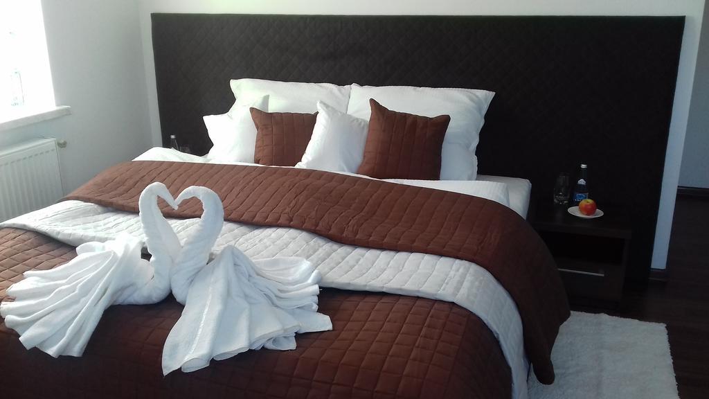 Noclegi Prestige Nowy Sącz Buitenkant foto